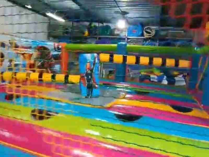 barredoras hinchables. Fabricación y venta hinchables en España con motor de hinchado